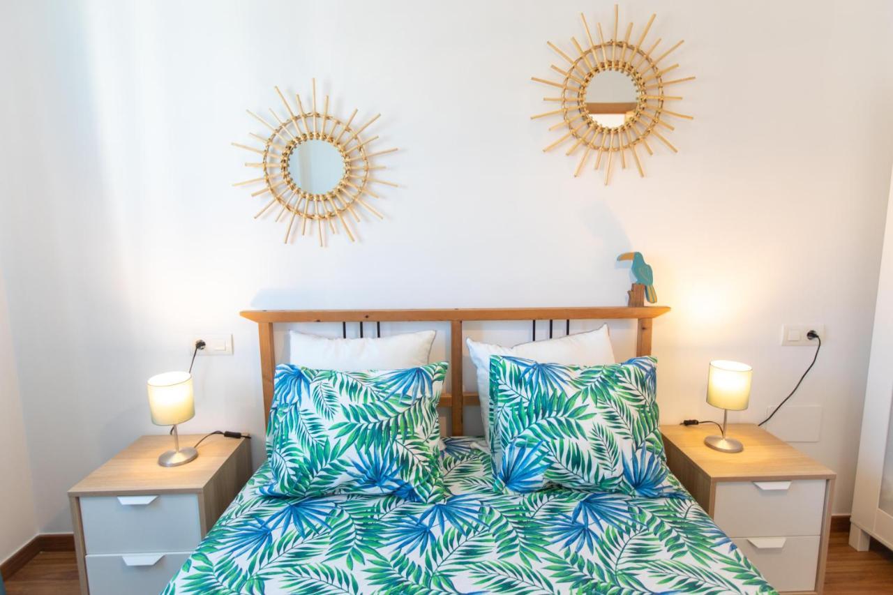 Holidays By The Sea Apartments Málaga Exteriör bild