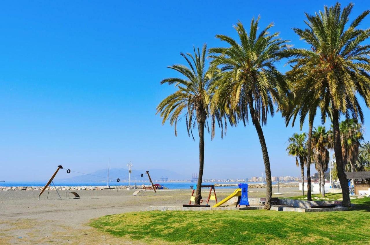 Holidays By The Sea Apartments Málaga Exteriör bild