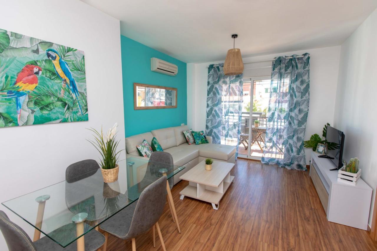 Holidays By The Sea Apartments Málaga Exteriör bild